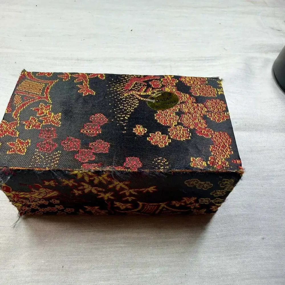Vintage SHOUXING Chinese Iron Meditation Chime Balls with Decorative Box